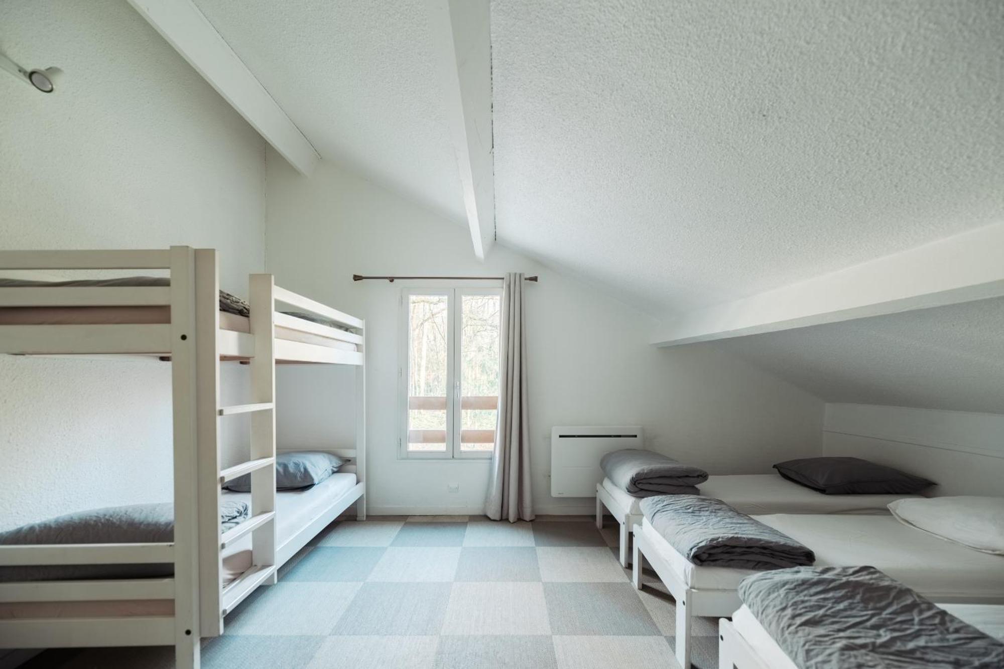La Donaclaudre - Hebergement De Groupe En Pleine Nature, Ideal Pour Tous Vos Sejours ! 63 Couchages - 2 Grandes Salles - Salle De Jeux - Cuisine Professionnelle - Accessible Facilement - Localisation Attractive -Proche Paris & Disney Saint-Augustin  ภายนอก รูปภาพ